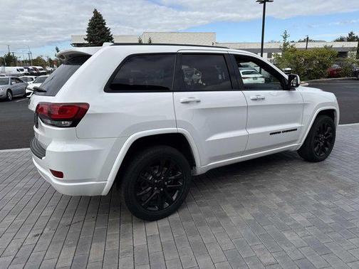 2021 Jeep Grand Cherokee Laredo