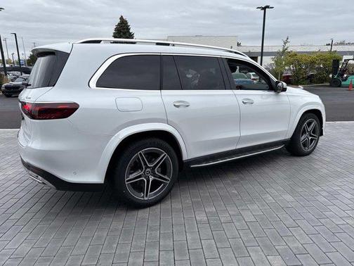 2026 Mercedes-Benz GLS 450 4MATIC