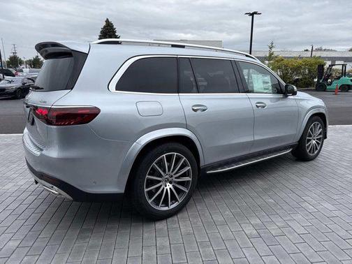 2026 Mercedes-Benz GLS 580 4MATIC