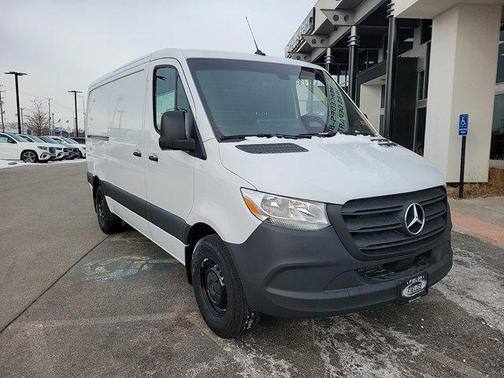 2025 Mercedes-Benz Sprinter 2500 Standard Roof