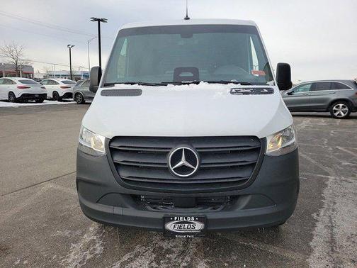 2025 Mercedes-Benz Sprinter 2500 Standard Roof