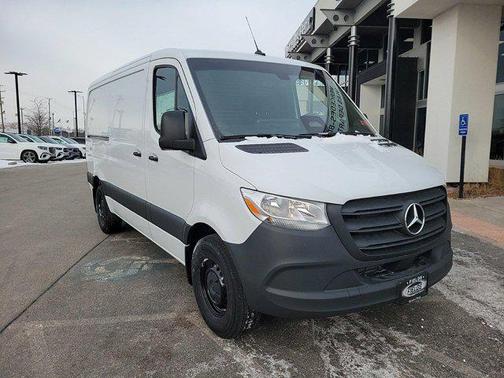 2025 Mercedes-Benz Sprinter 2500 Standard Roof