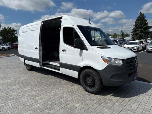 2025 Mercedes-Benz Sprinter 2500 High Roof