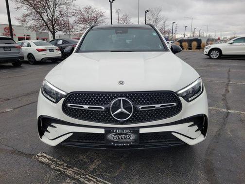 2025 Mercedes-Benz GLC 300 4MATIC