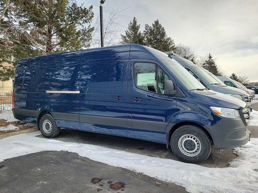 2025 Mercedes-Benz Sprinter 2500 High Roof