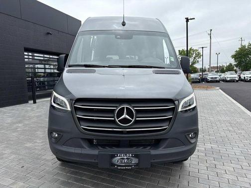2024 Mercedes-Benz Sprinter 2500 Standard Roof