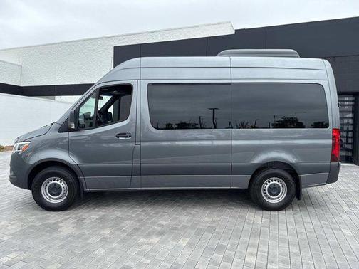 2024 Mercedes-Benz Sprinter 2500 Standard Roof
