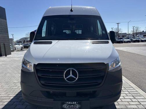 2024 Mercedes-Benz Sprinter 2500 Standard Roof
