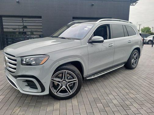 2025 Mercedes-Benz GLS 450 4MATIC
