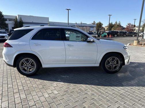 2026 Mercedes-Benz GLE 450 4MATIC