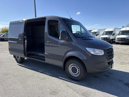 2026 Mercedes-Benz Sprinter 2500 Standard Roof