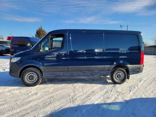 2025 Mercedes-Benz Sprinter 2500 Standard Roof