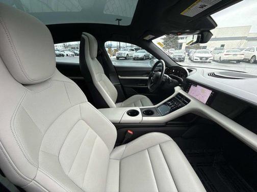 2021 Porsche Taycan Base