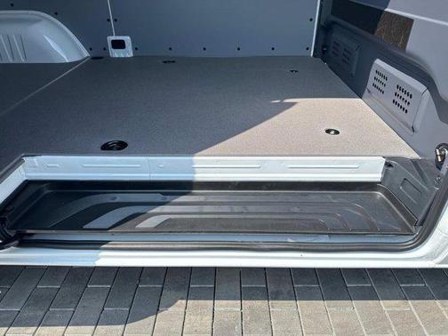 2025 Mercedes-Benz Sprinter 2500 Standard Roof