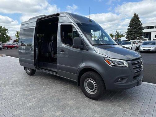 2024 Mercedes-Benz Sprinter 2500 High Roof