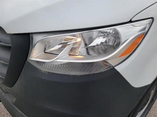 2025 Mercedes-Benz Sprinter 2500 Standard Roof