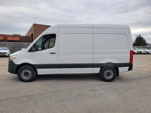2025 Mercedes-Benz Sprinter 2500 Standard Roof
