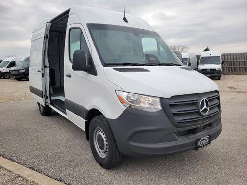 2025 Mercedes-Benz Sprinter 2500 Standard Roof