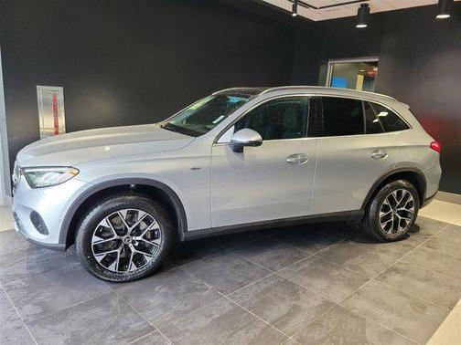 2025 Mercedes-Benz GLC 350e Base