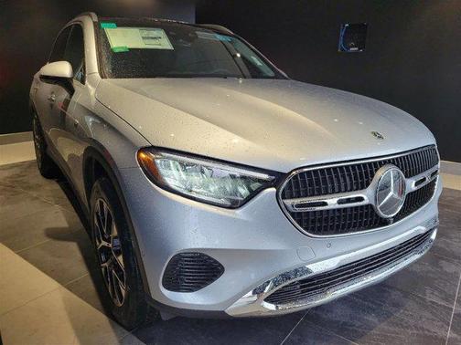 2025 Mercedes-Benz GLC 350e Base