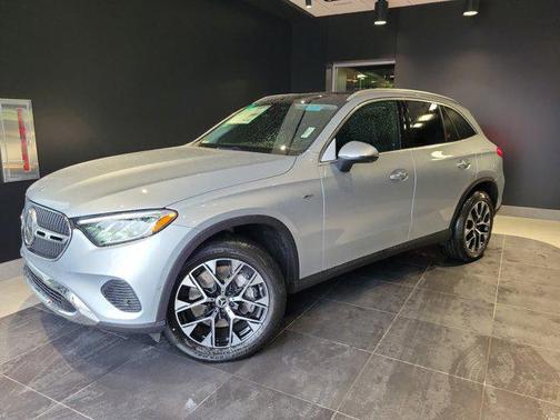 2025 Mercedes-Benz GLC 350e Base