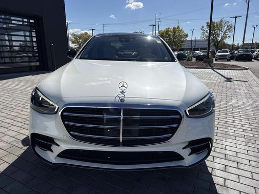MANUFAKTUR Diamond White 2023 Mercedes-Benz S-Class 4MATIC