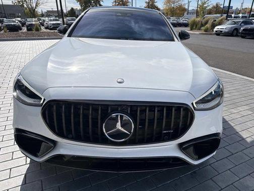 2025 Mercedes-Benz AMG S 63 E 4MATIC