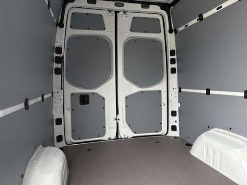 2026 Mercedes-Benz Sprinter 2500 Standard Roof