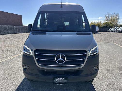 2026 Mercedes-Benz Sprinter 2500 Standard Roof