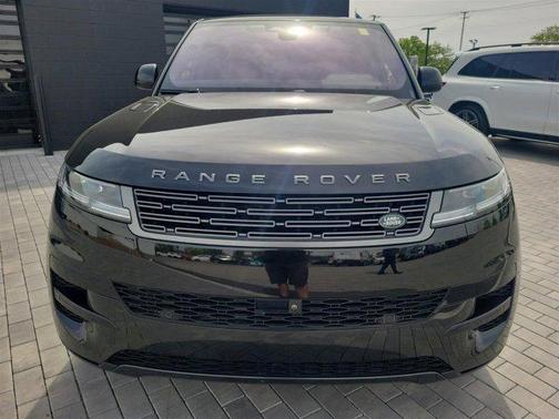 2023 Land Rover Range Rover Sport SE