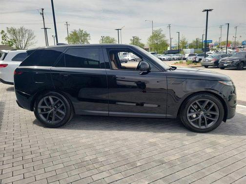 2023 Land Rover Range Rover Sport SE