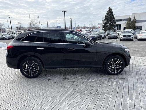 2026 Mercedes-Benz GLC 300 4MATIC