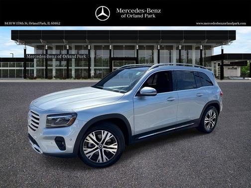 Cirrus Silver Metallic 2026 Mercedes-Benz GLB 250 4MATIC