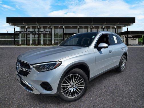 2025 Mercedes-Benz GLC 300 4MATIC