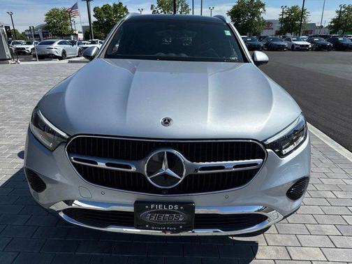 2025 Mercedes-Benz GLC 300 4MATIC