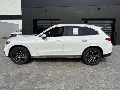 2025 Mercedes-Benz GLC 300 4MATIC