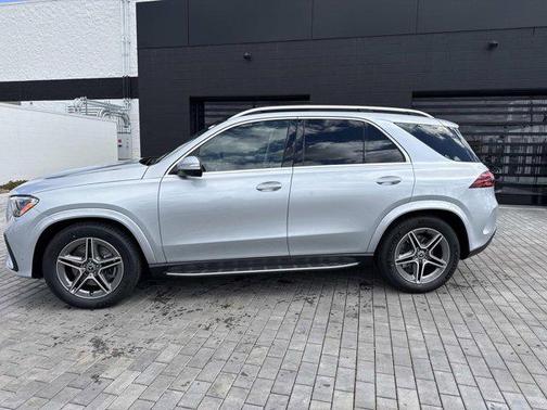 Cirrus Silver Metallic 2026 Mercedes-Benz GLE 450 4MATIC