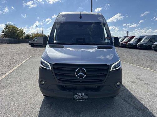 2026 Mercedes-Benz Sprinter 2500 High Roof