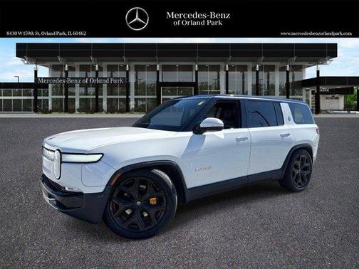 2023 Rivian R1S Adventure