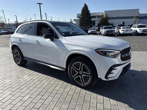 2026 Mercedes-Benz GLC 300 4MATIC