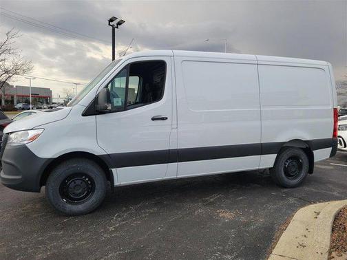 2025 Mercedes-Benz Sprinter 2500 Standard Roof