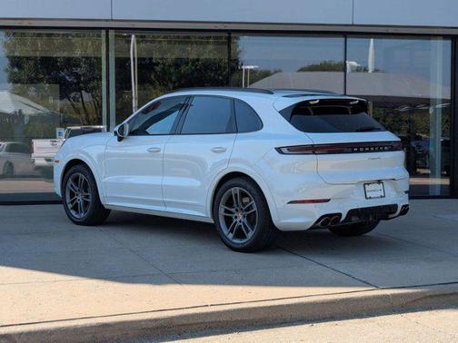 2025 Porsche Cayenne Cayenne