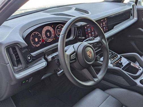 2025 Porsche Cayenne Cayenne