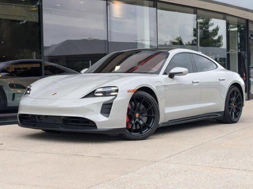 2023 Porsche Taycan GTS