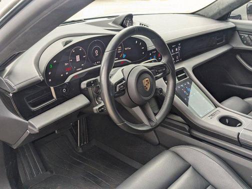 2023 Porsche Taycan GTS