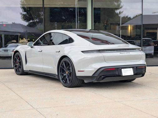2023 Porsche Taycan GTS