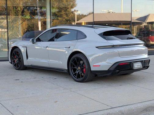 2023 Porsche Taycan GTS