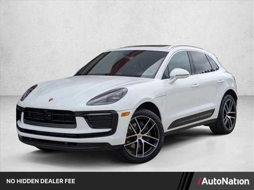 White 2024 Porsche Macan