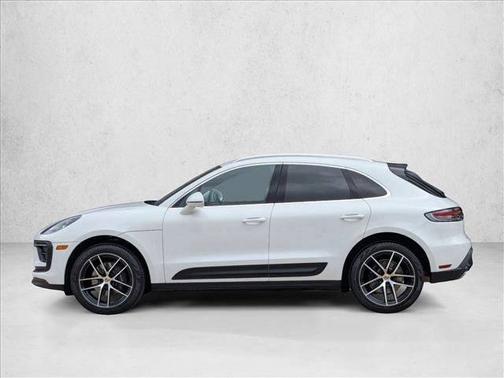 White 2024 Porsche Macan