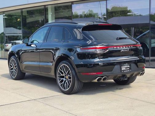 Black 2021 Porsche Macan